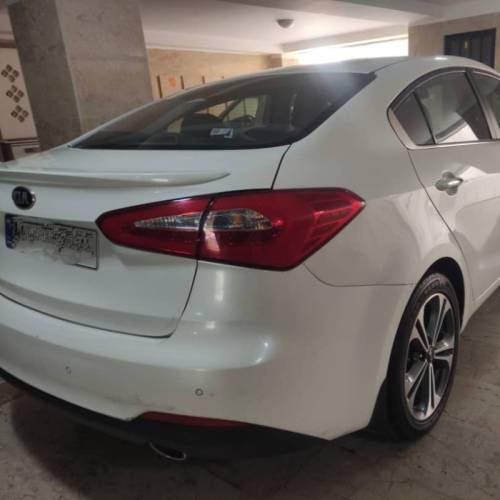 کیا مدل سراتو 2.0 لیتر اتوماتیک سال 2015  کارکرده