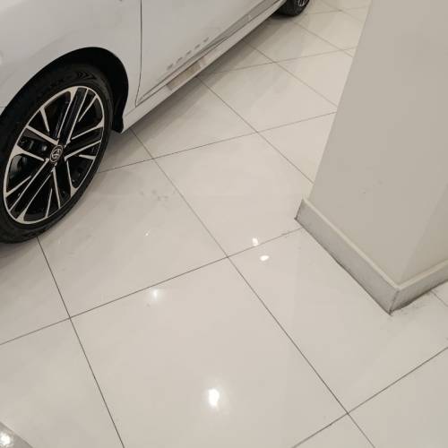 تویوتا مدل کمری XLE سال 2025  کارکرده