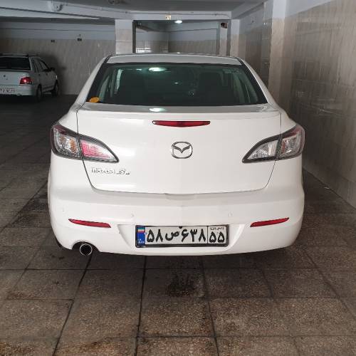 مزدا مدل 3 نیو صندوق دار سال 1391  کارکرده