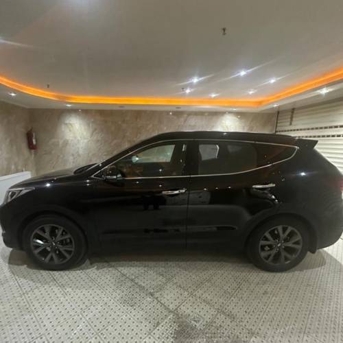 هیوندای مدل سانتافه سال 2017  کارکرده
