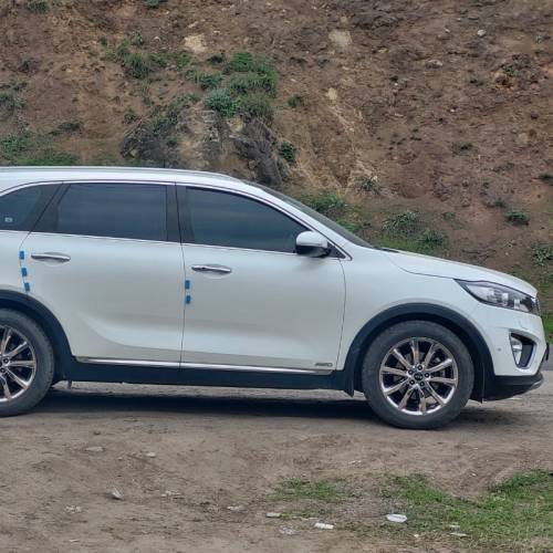 کیا مدل سورنتو 4 سیلندر ساده سال 2016  کارکرده