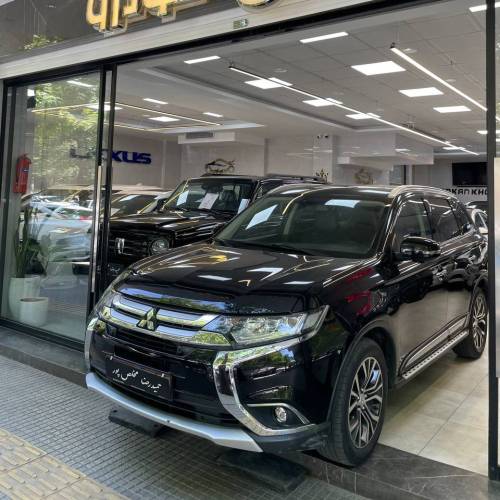 اوتلندر مدل ۲۰۱۸