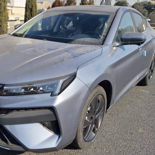 کی ام سی مدل J7 سال 1404  صفر