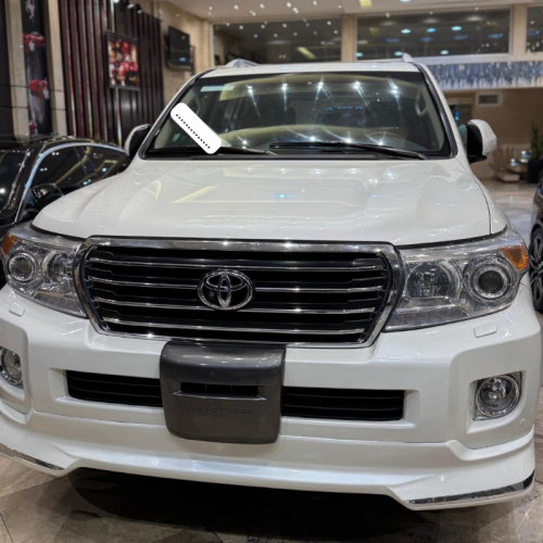 تویوتا مدل لندکروزر  کارکرده