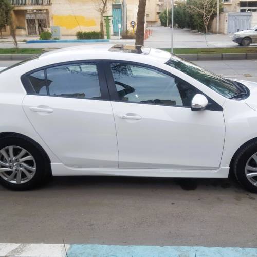 مزدا مدل 3 نیو صندوق دار 2.0 لیتر تیپ 4 سال 1398  کارکرده