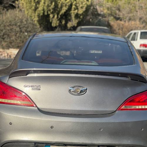 هیوندای مدل جنسیس کوپه سال 2010  کارکرده