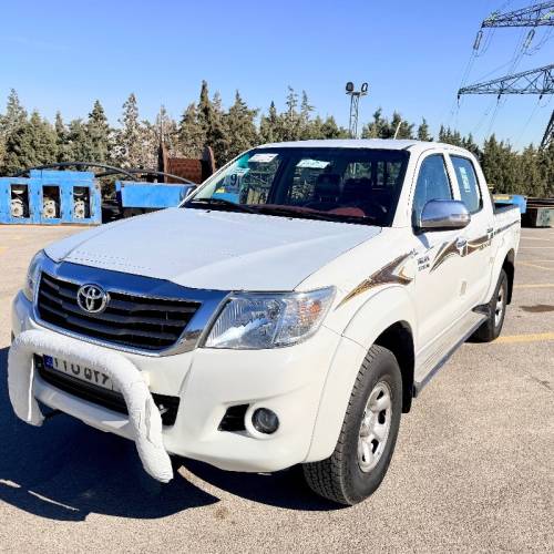 تویوتا مدل هایلوکس  کارکرده
