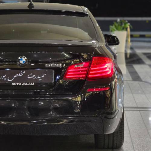 بی ام و 528 مدل 2015