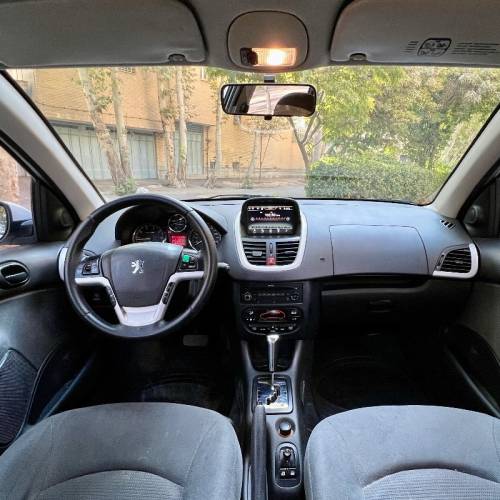 پژو مدل 207 صندوقدار اتوماتیک سال 1398  کارکرده