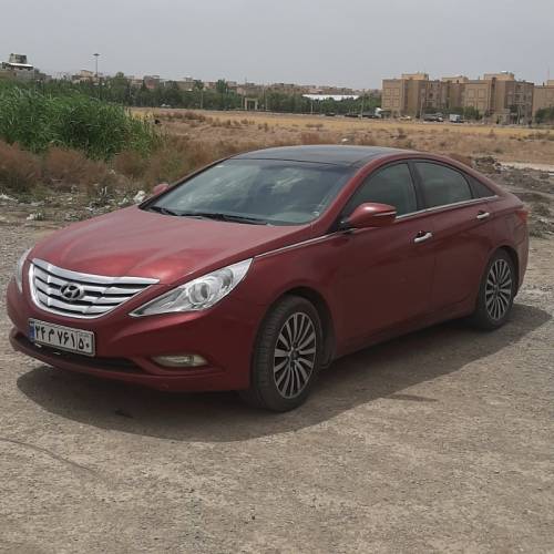 هیوندای مدل سوناتا YF  کارکرده