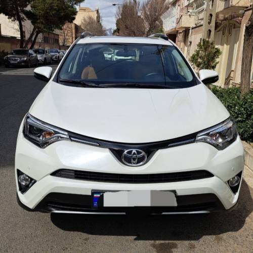 تویوتا مدل راوفور 2.5 لیتر دو دیفرانسیل سال 2018  کارکرده