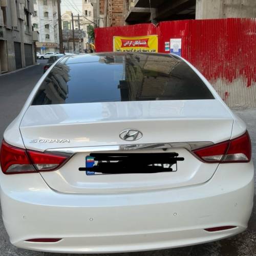 هیوندای مدل سوناتا YF  کارکرده