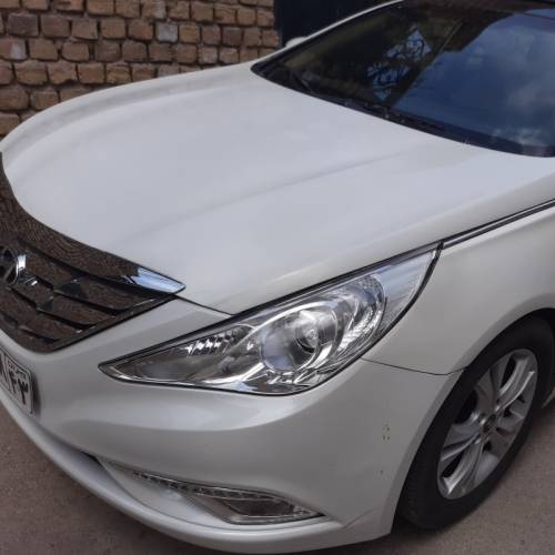هیوندای مدل سوناتا YF  کارکرده