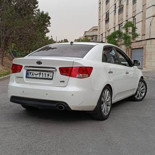 کیا مدل سراتو 1.6 لیتر اتوماتیک سال 2012  کارکرده