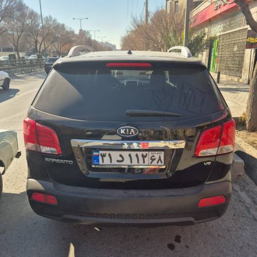 کیا مدل سورنتو 6 سیلندر سال 2012  کارکرده