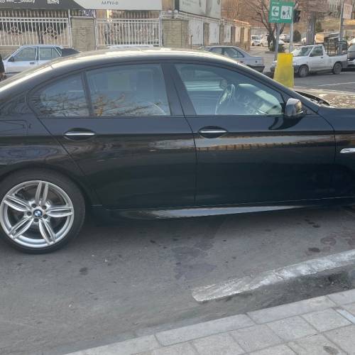 بی ام و مدل سری 5 سدان 528i سال 2013  کارکرده