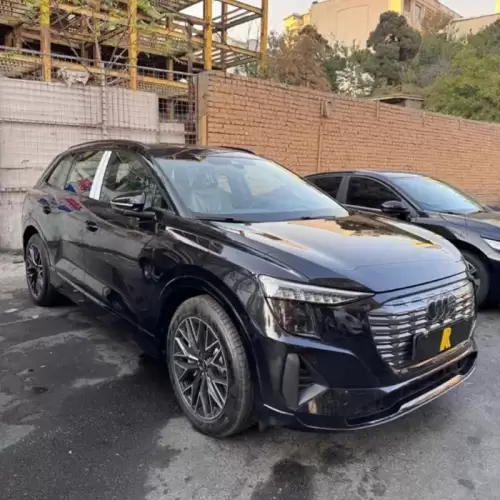 آئودی مدل Q5 e-tron 40 سال 2024  صفر