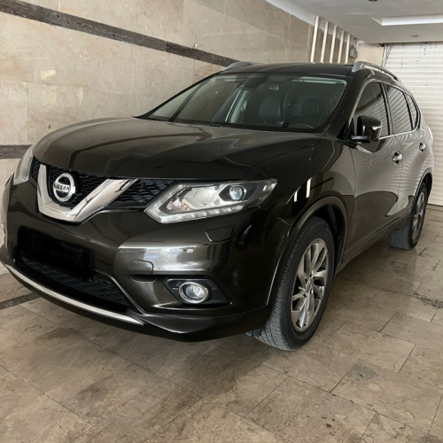 نیسان مدل ایکس تریل سال 2017  کارکرده