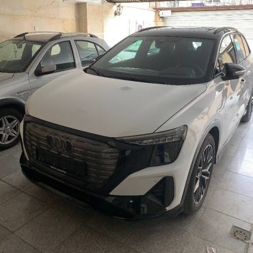 آئودی مدل Q5 e-tron 40 سال 2023  کارکرده