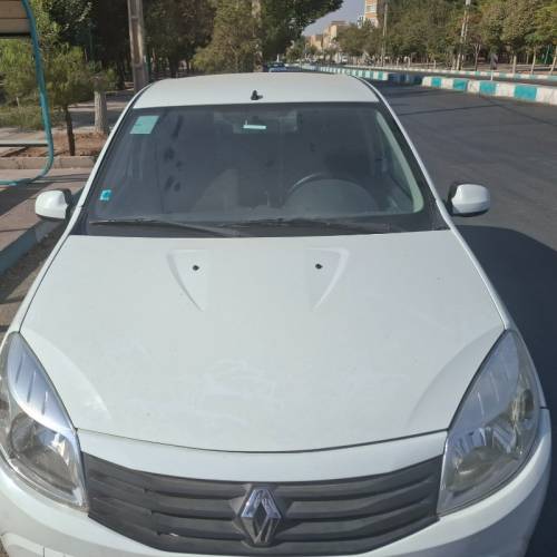 رنو مدل ساندرو سال 1396  کارکرده