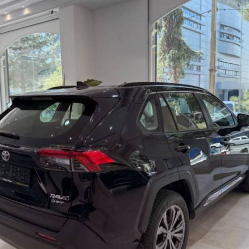 تویوتا مدل راوفور 2.5 لیتر دو دیفرانسیل ادونچر سال 2025  کارکرده