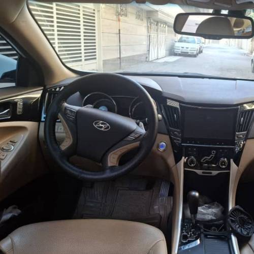 هیوندای مدل سوناتا YF  کارکرده