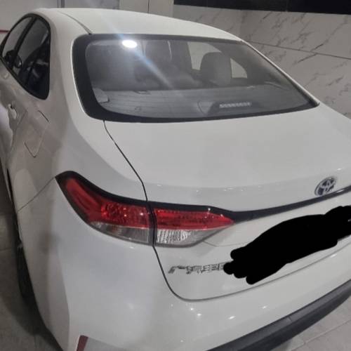 تویوتا مدل لوین هیبرید 1.8 لیتر ساده سال 2023  کارکرده