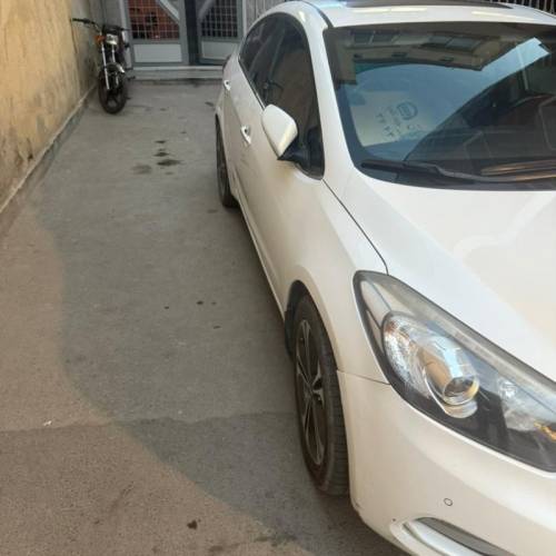 کیا مدل سراتو 2.0 لیتر اتوماتیک سال 2015  کارکرده