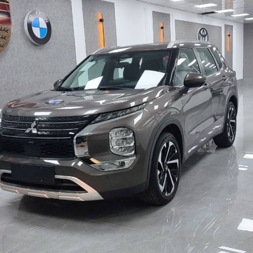 میتسوبیشی مدل اوتلندر تک دیفرانسیل P لاین سال 2023  کارکرده