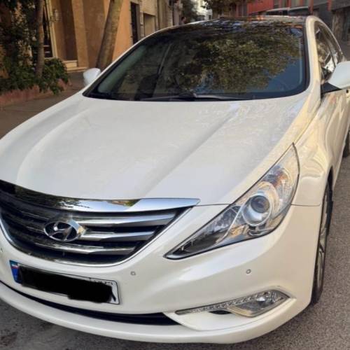 هیوندای مدل سوناتا YF  کارکرده