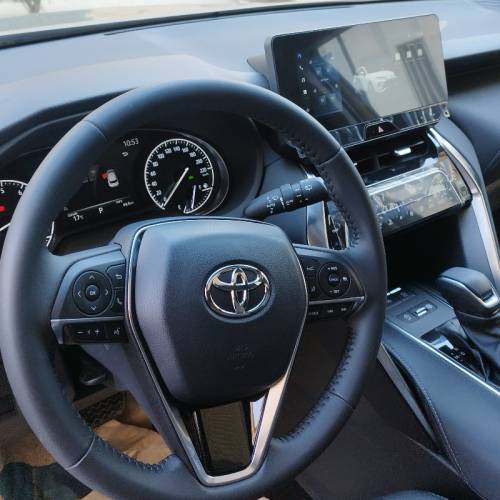 تویوتا مدل ونزا 2.0 لیتر لاکچری سال 2024  صفر