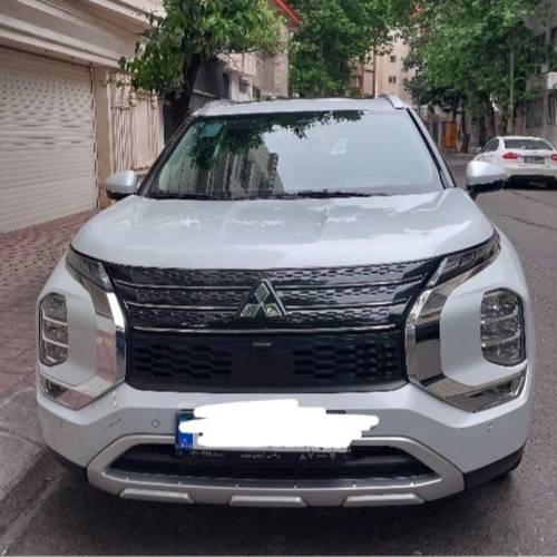 میتسوبیشی مدل اوتلندر دو دیفرانسیل H لاین سال 2023  کارکرده