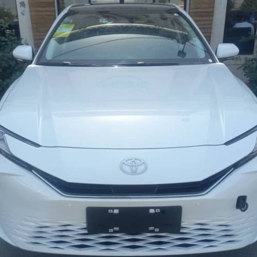 تویوتا مدل کمری هیبرید سال 2024  صفر