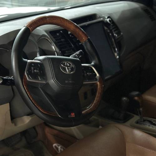 فورچونر ۲۰۱۱