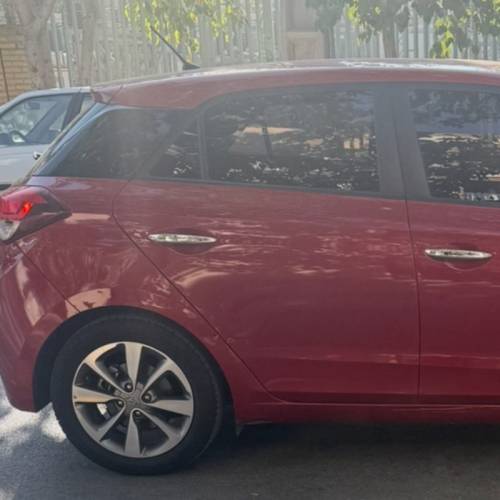 هیوندای مدل i20 سال 1397  کارکرده