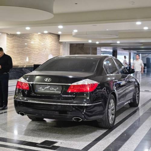 هیوندای جنسیس مدل 2011