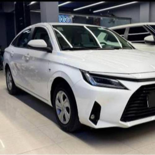 تویوتا مدل یاریس 1.5 لیتر سال 2023  صفر