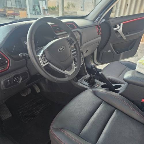 ام وی ام مدل X33 S گیربکس CVT سال 1396  کارکرده