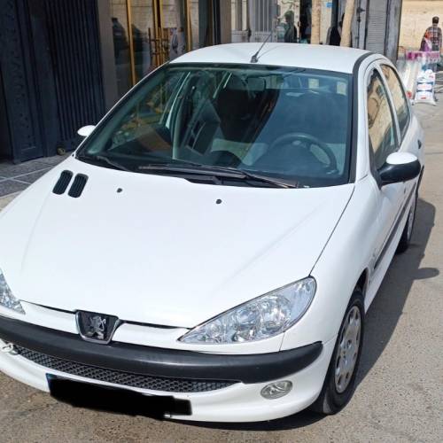 پژو مدل 206 تیپ 5 سال 1393  کارکرده