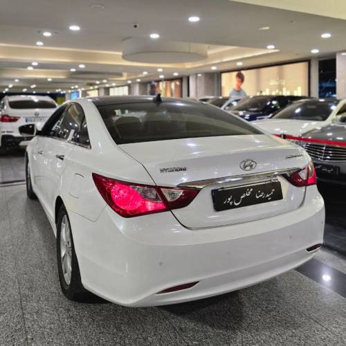 سوناتا YF مدل 2012