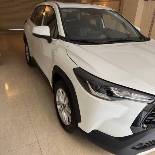 تویوتا مدل کرولا کراس هیبرید 2.0 لیتر سال 2024  صفر