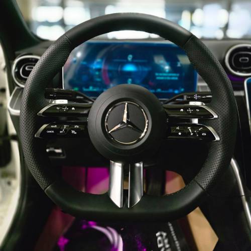 بنز C200 مدل 2025