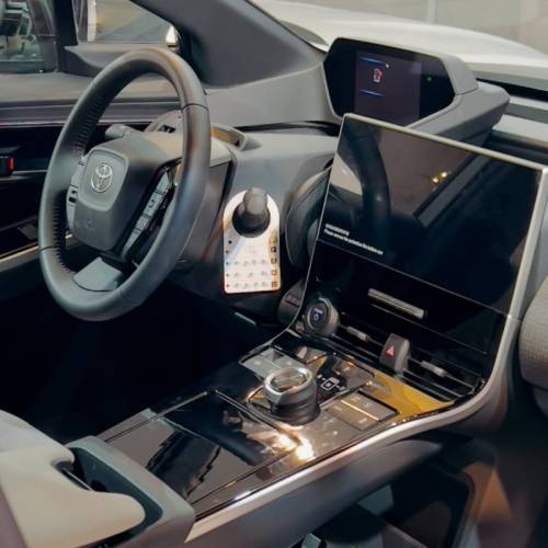 تویوتا مدل bz4x سال 2024  صفر