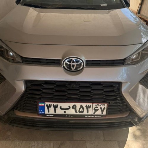تویوتا (TOYOTA) تویوتا وایلندر 2.0 لیتر دو دیفرانسیل سال 2025