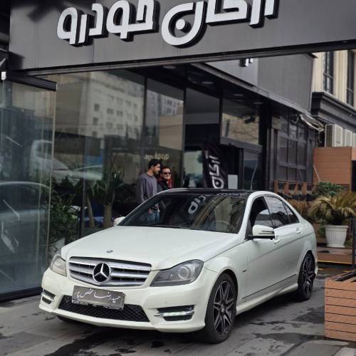 بنز c200 مدل 2012