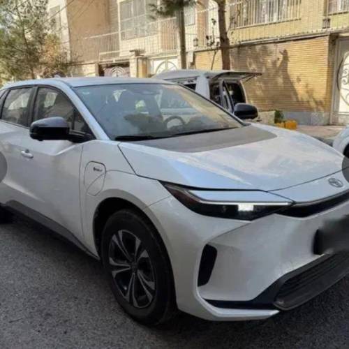 تویوتا مدل bz4x سال 2024  صفر