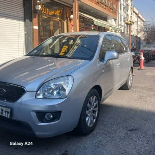 کیا مدل کارنز سال 2012  کارکرده