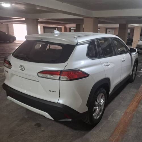 تویوتا مدل کرولا کراس هیبرید 2.0 لیتر سال 2024  صفر