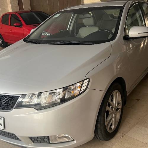 کیا مدل سراتو 2.0 لیتر ساده سال 1395  کارکرده