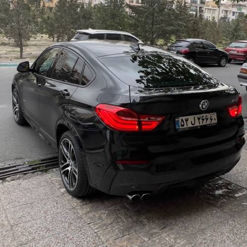 بی ام و مدل X4 28 سال 2017  کارکرده